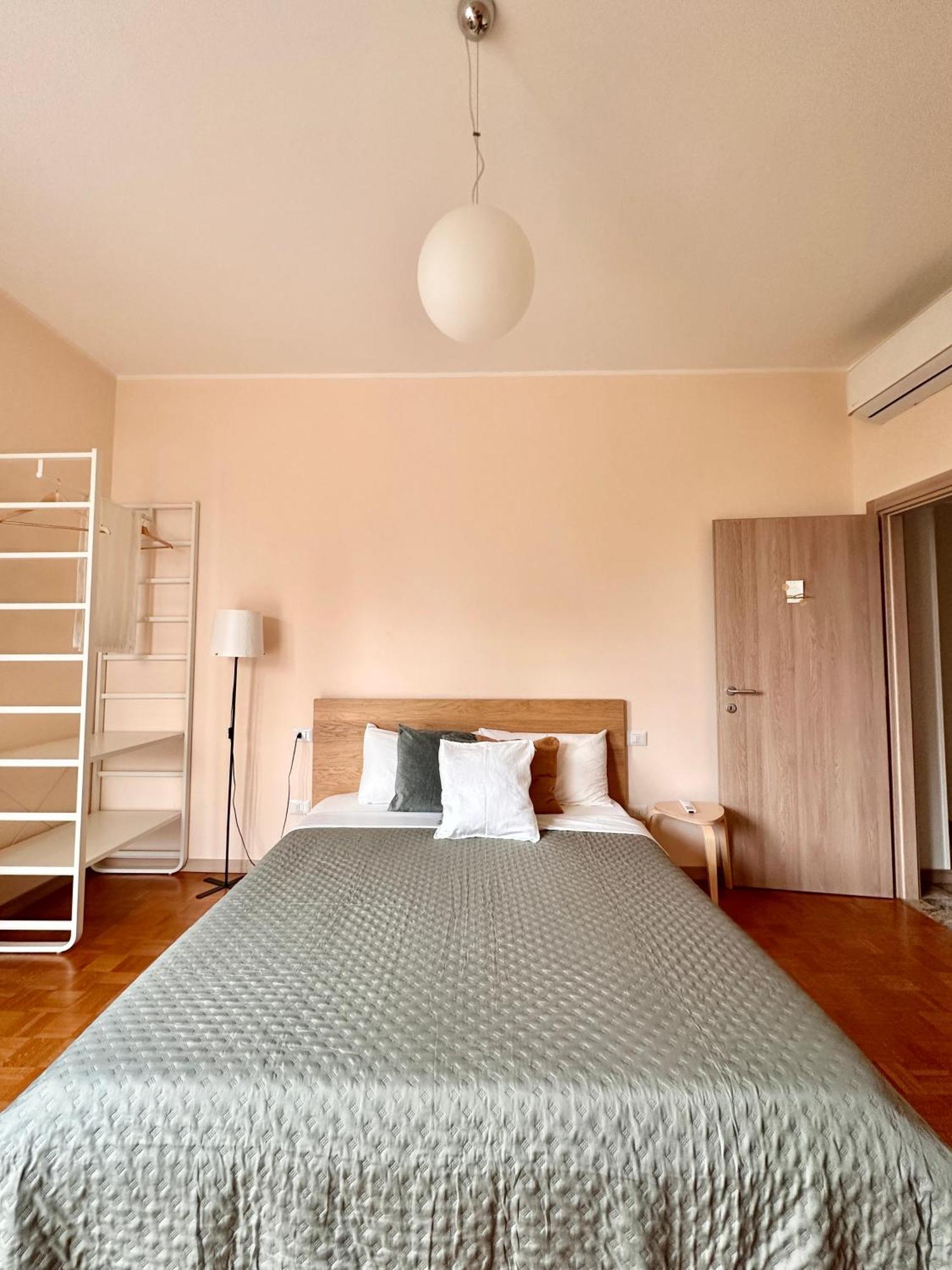 Casa Ling -Ac - Parking-2Bathrooms Como Zewnętrze zdjęcie