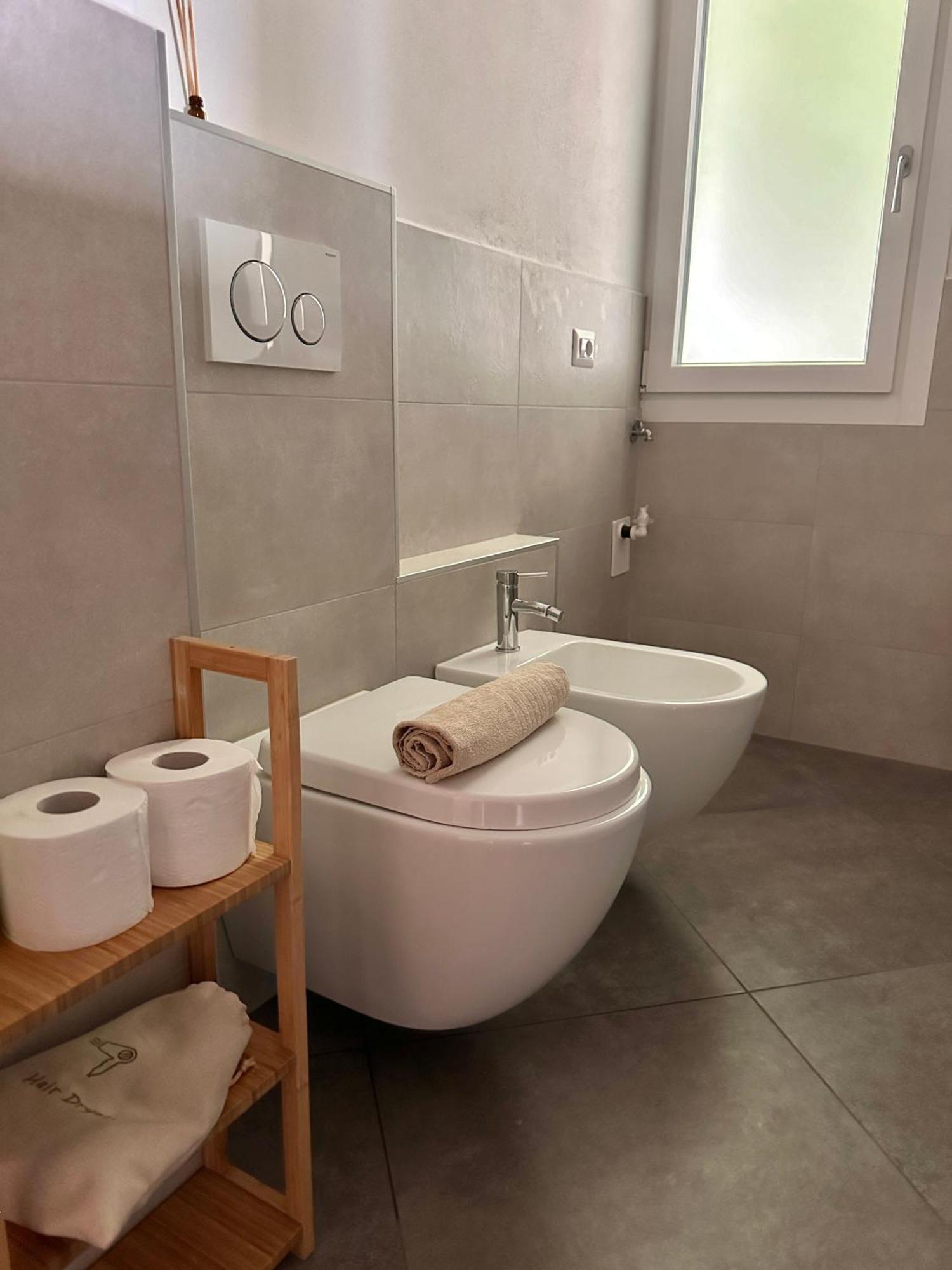 Casa Ling -Ac - Parking-2Bathrooms Como Zewnętrze zdjęcie