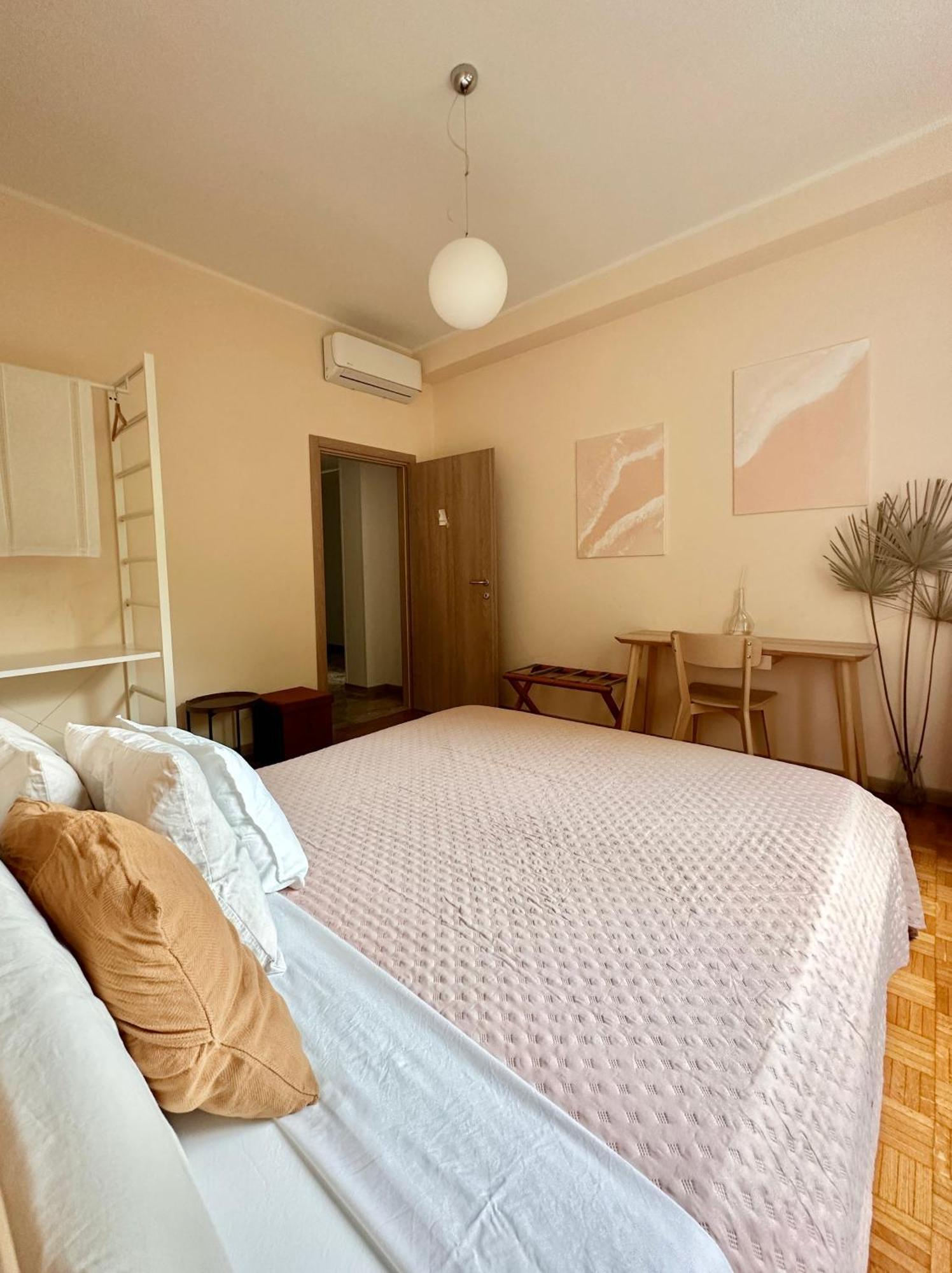 Casa Ling -Ac - Parking-2Bathrooms Como Zewnętrze zdjęcie
